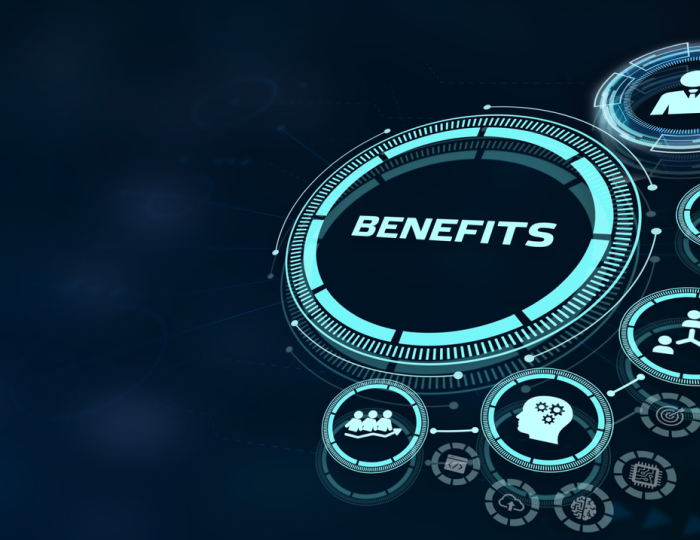 Light blue vector illustrations depicting the five key benefits of using an enterprise VM are shown over a dark blue background.