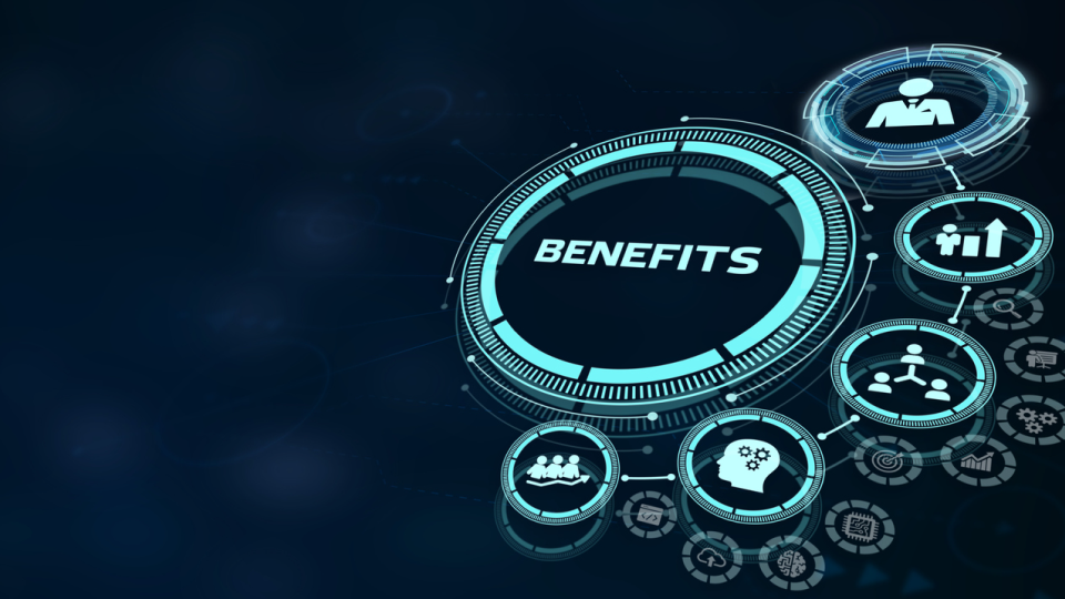 Light blue vector illustrations depicting the five key benefits of using an enterprise VM are shown over a dark blue background.